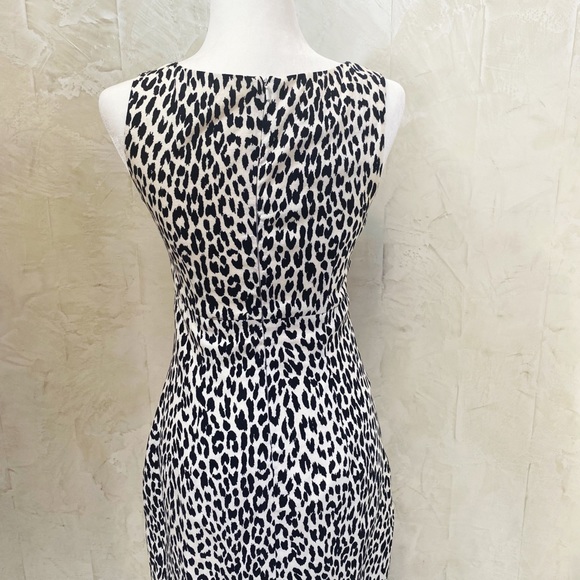Classy Black and White Leopard Print Linen Dress - Picture 4 of 6